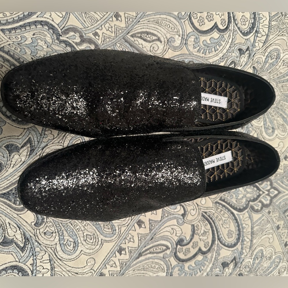 Men sparkly Steve Madden dress shoes